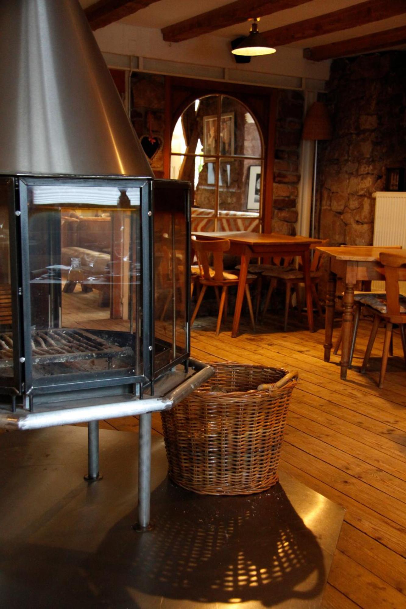 Zur Ewigen Lampe Romantisches Landhotel & Restaurant Nideggen Dış mekan fotoğraf